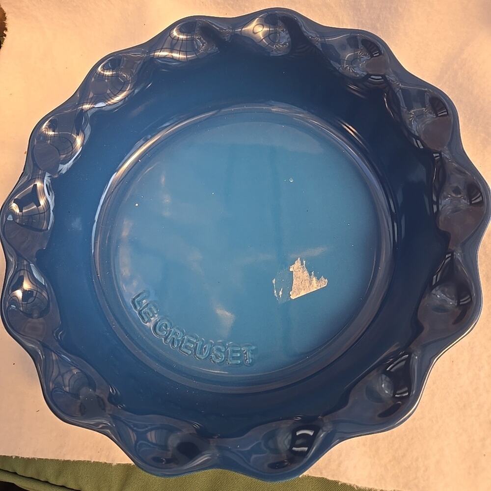 New Le Creuset Heritage Fluted Pie Dish - Deep Teal - Retired Color - No Box